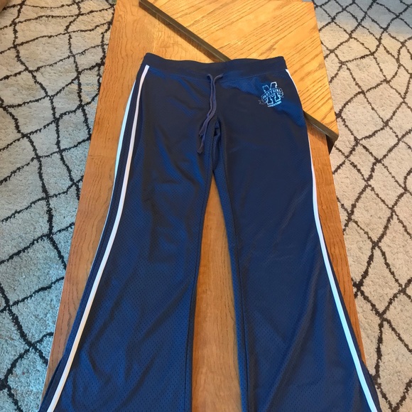 Mesh flare leg pants - Picture 2 of 6